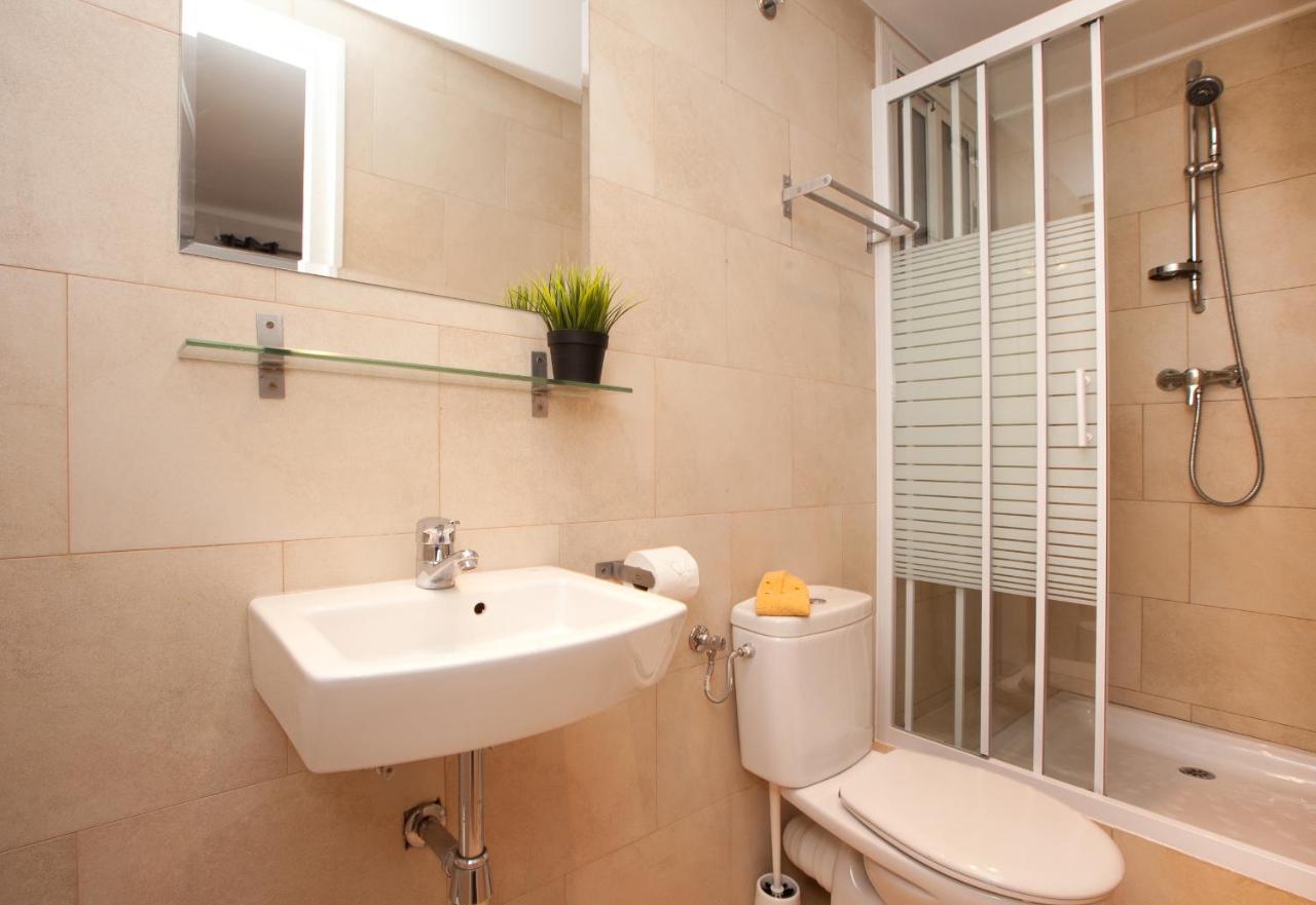 Enjoy Apartments Vp Camp Nou Barcelona Exterior foto